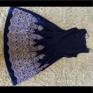 Gorgeous Leslie Fay blue formal dress